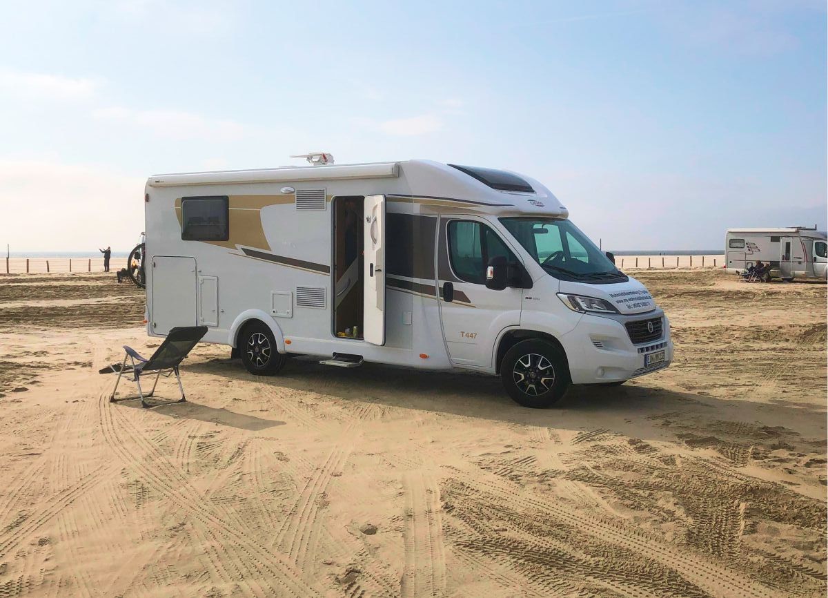 Wohnwagen am Strand